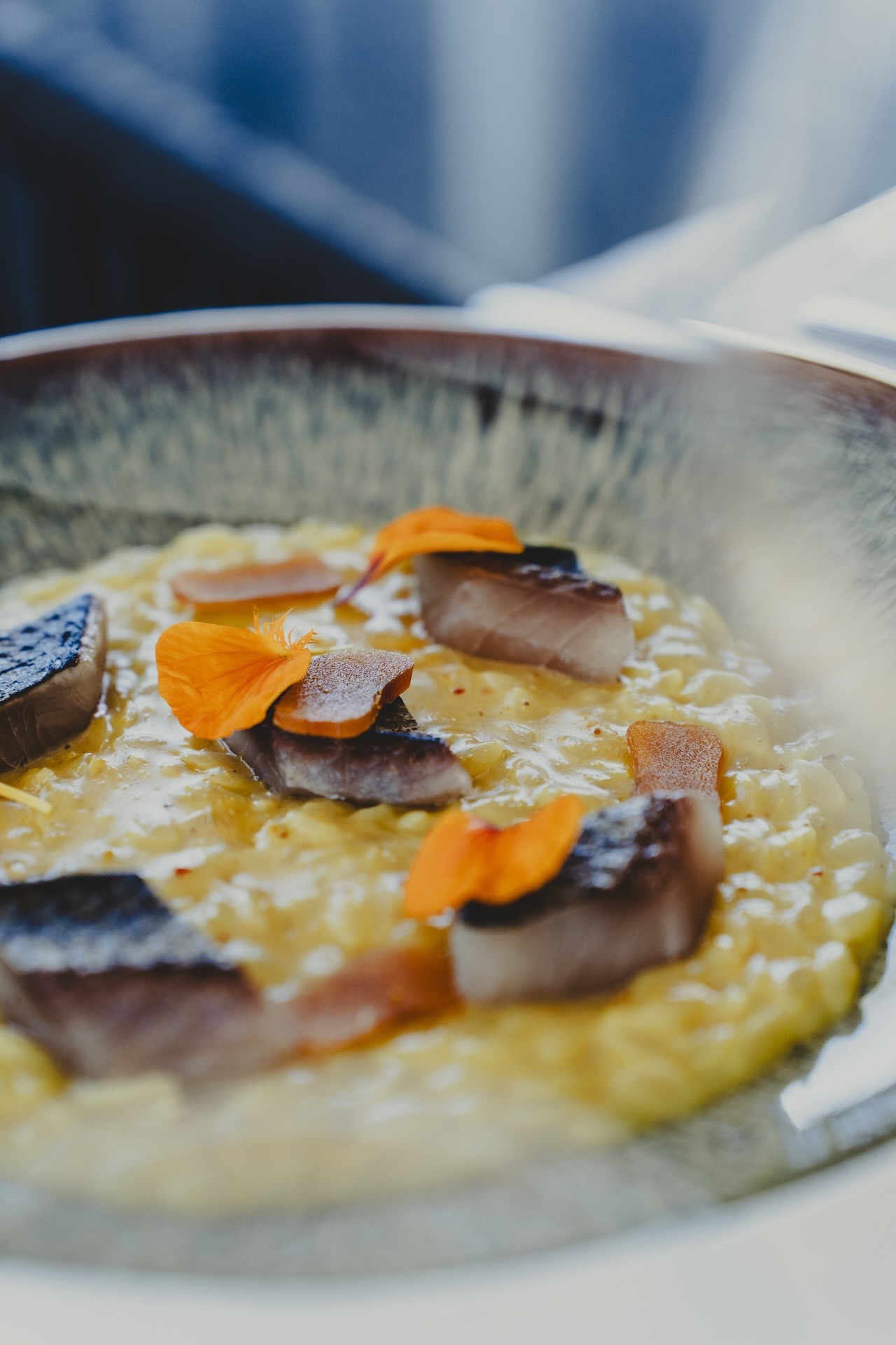 Chicchi di grano al burro e limone, muggine e la sua bottarga